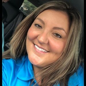 Meet your Posher, Kelly